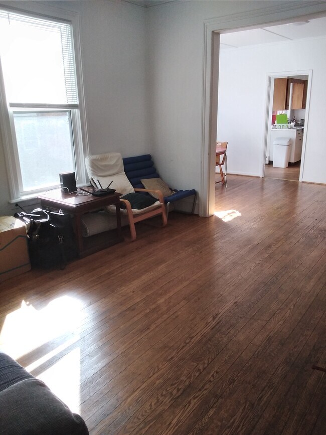 927 E State St unit 2L, Ithaca, NY 14850 - photo 3