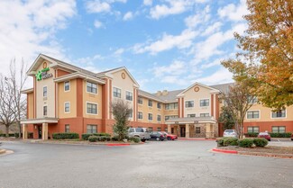 6325 N Quail Hollow Rd, Memphis, TN 38120