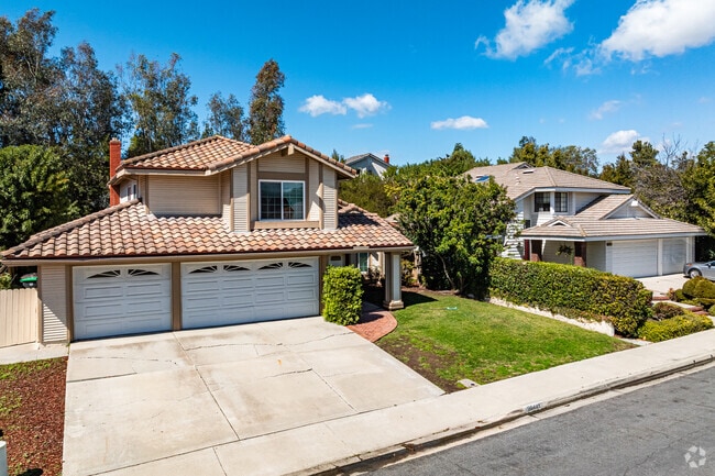 Find beautifully upgraded homes in Colinas de Capistrano, close to top schools and beaches.