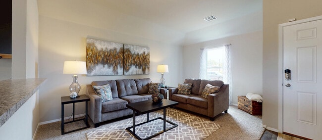 105 Woodland Way unit 36042135, Pell City, AL 35125 - photo 2