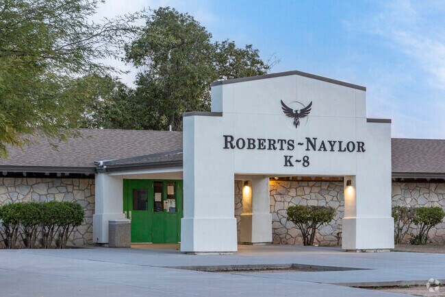 The Roberts Naylor K8 School is a public, B-rated PreK-8 school in Tucson, Arizona.