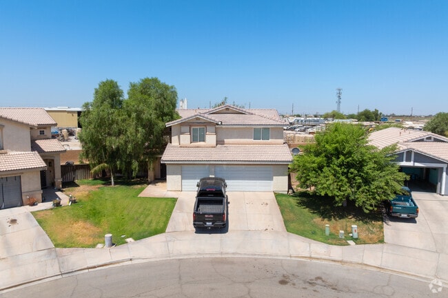 Heber’s residential blocks are filled with neatly placed traditional style homes.