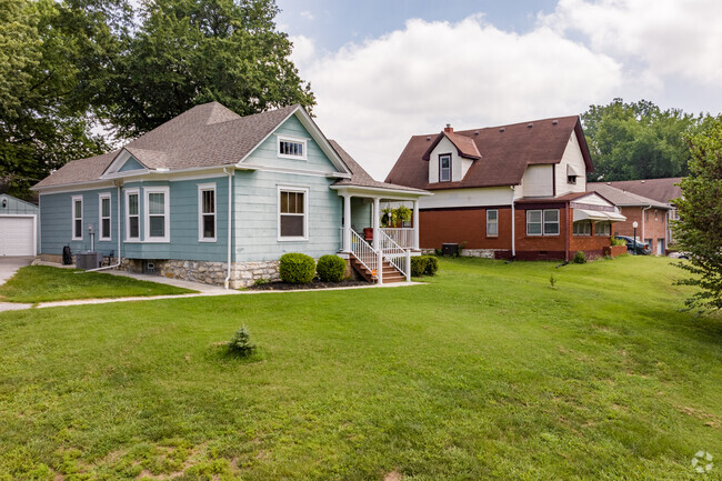 Bundschu has several brightly colored homes from the early twentieth century.