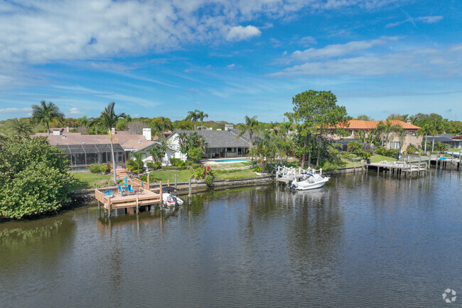 Rocky Point single family homes can be found on a local channel.