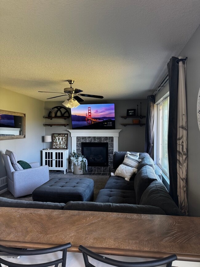 4507 146th St, Urbandale, IA 50323 - photo 7