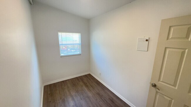 732 Bonaire Rd unit 1, Camdenton, MO 65020 - photo 7