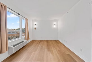1042 President St Unit 6E, Brooklyn, NY 11225