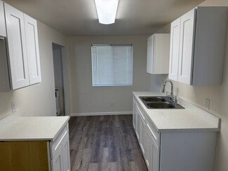 230 N Inez St, Hemet, CA 92543