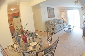 1952-1960 Fowl Rd, Elyria, OH 44035