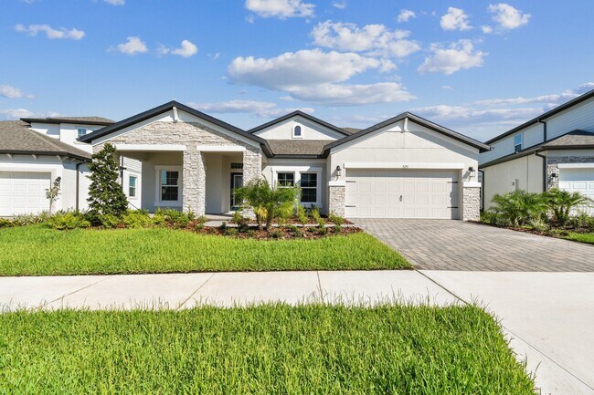 31293 Hayman Loop, Wesley Chapel, FL 33545 - photo 6