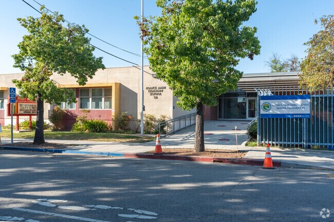 Discover the pure bliss of education at Horace Mann Elementary School.