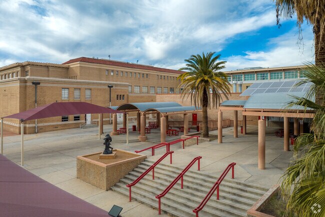 Tucson High Magnet High School serves grades 9-12 in Tucson, Arizona.