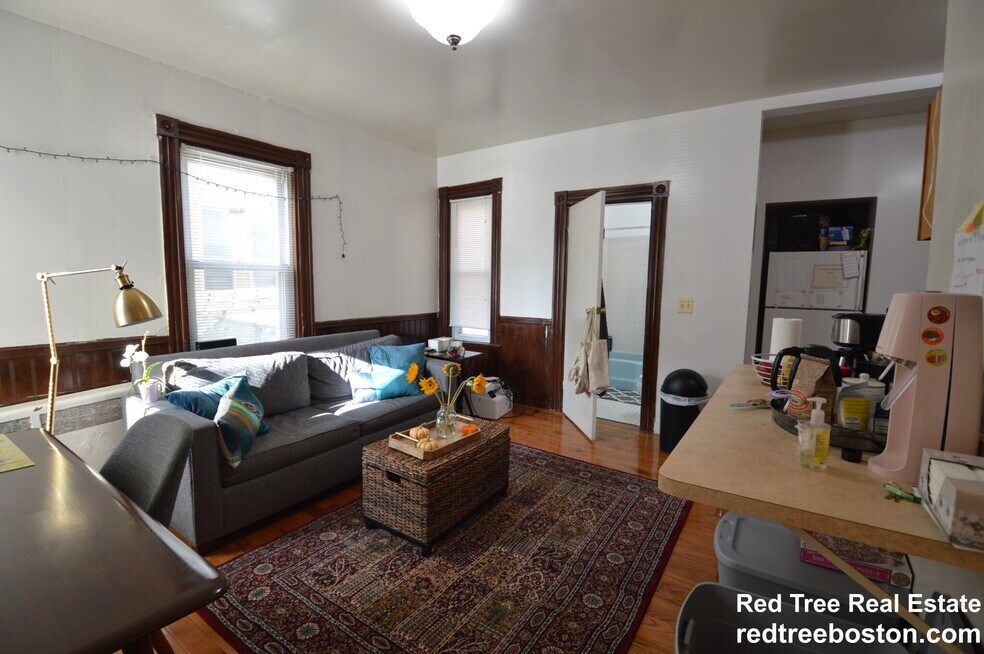 30 Ashford St unit 1, Allston, MA 02134 - photo 1
