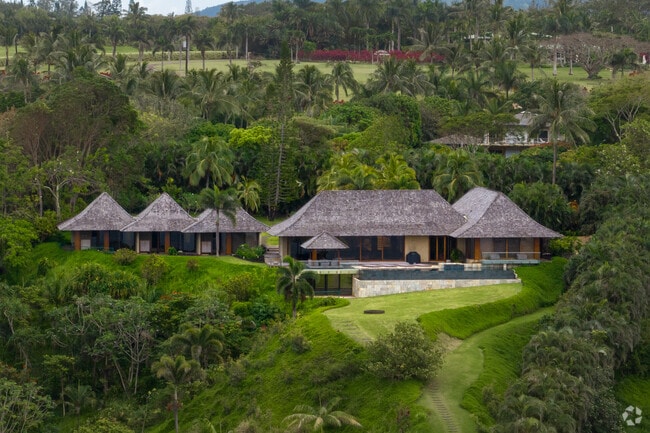 Many homes in Kilauea boast stunning views of the Pacific Ocean or lush tropical landscapes.