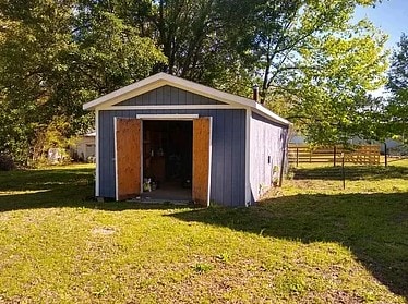 306 Moore St, Clayton, NC 27520 - photo 7