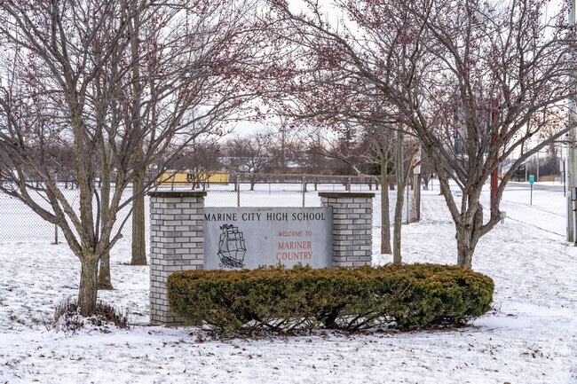Marine City High School, Signage.