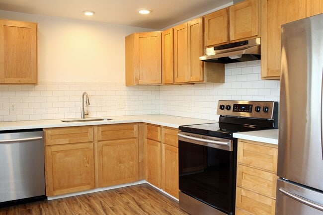 2508-2508 NE Sumner St unit 2506, Portland, OR 97211 - photo 7