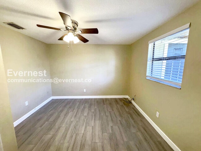 12423 Old Morris Bridge Rd unit 3, Tampa, FL 33637 - photo 7