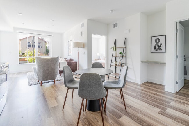 85 Cleaveland Rd unit FL4-ID2112, Pleasant Hill, CA 94523 - photo 6