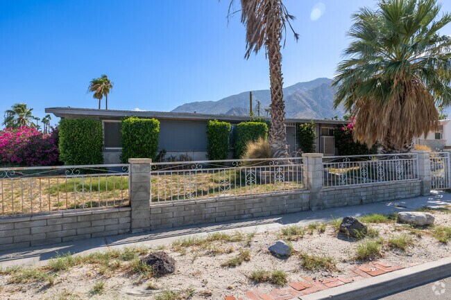 Experience tranquility and charm in the heart of Desert Highland Gateway.