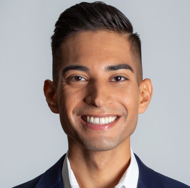 Agent Photo