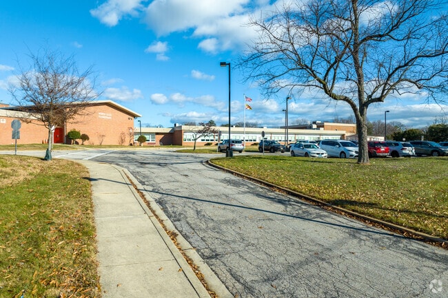 North Glen Elementary School
in Glen Burnie embraces a culture of learning.