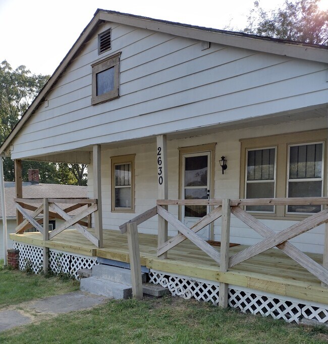 2630 S 22nd St, Saint Joseph, MO 64503