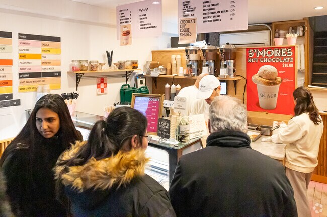 Noglu in Carnegie Hill if often packed with local customers.