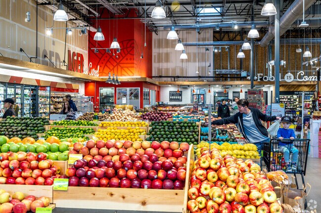 Pike's locals favorite Grocery store is Whole Foods Market.