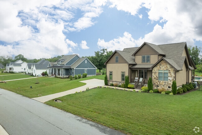 Many homes in Mills River are newer constructions.