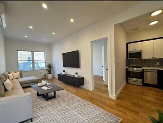 31 Marcus Garvey Blvd Unit 3R, Brooklyn, NY 11206