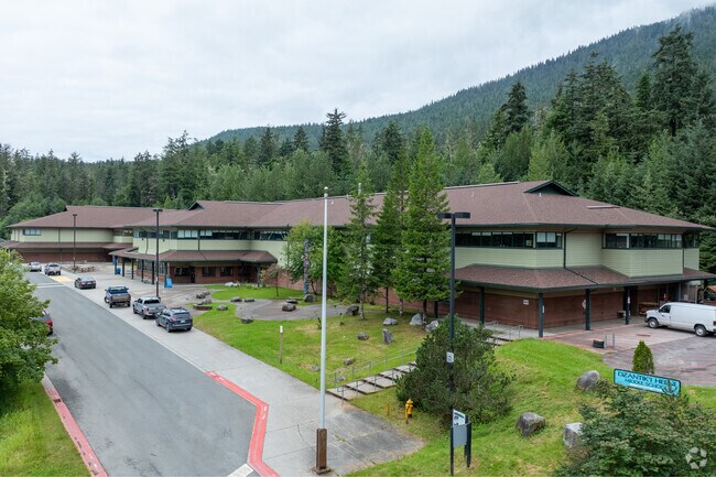 Dzantik'i Heeni Middle School