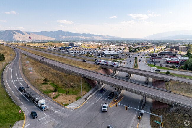 Wye has several major highways in the community that make it easy to commute.