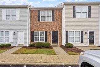 17 Cheltenham Dr, Clayton, NC 27520