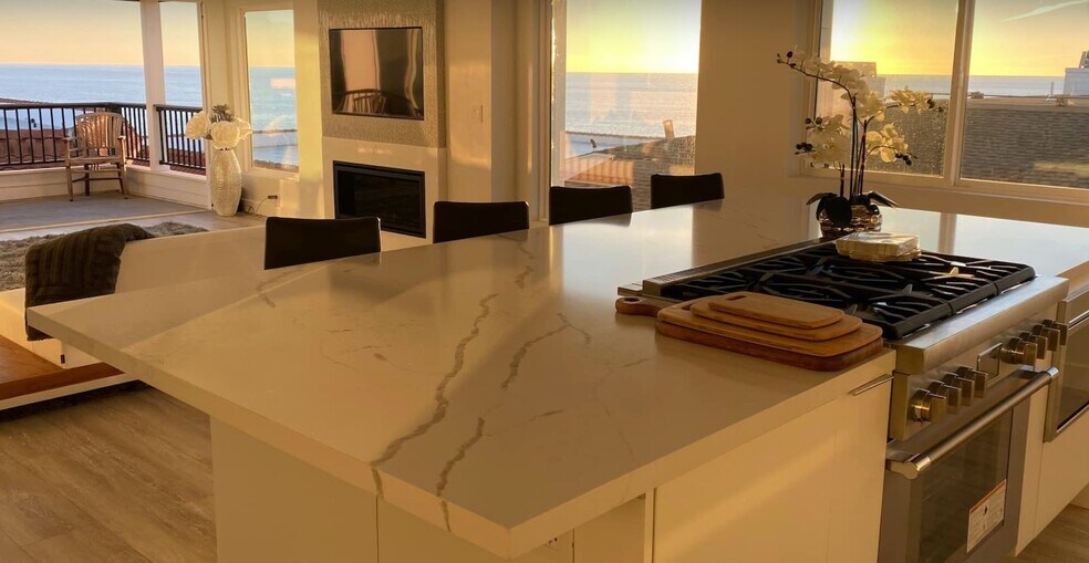 707 S Sierra Ave unit 12, Solana Beach, CA 92075 - photo 1