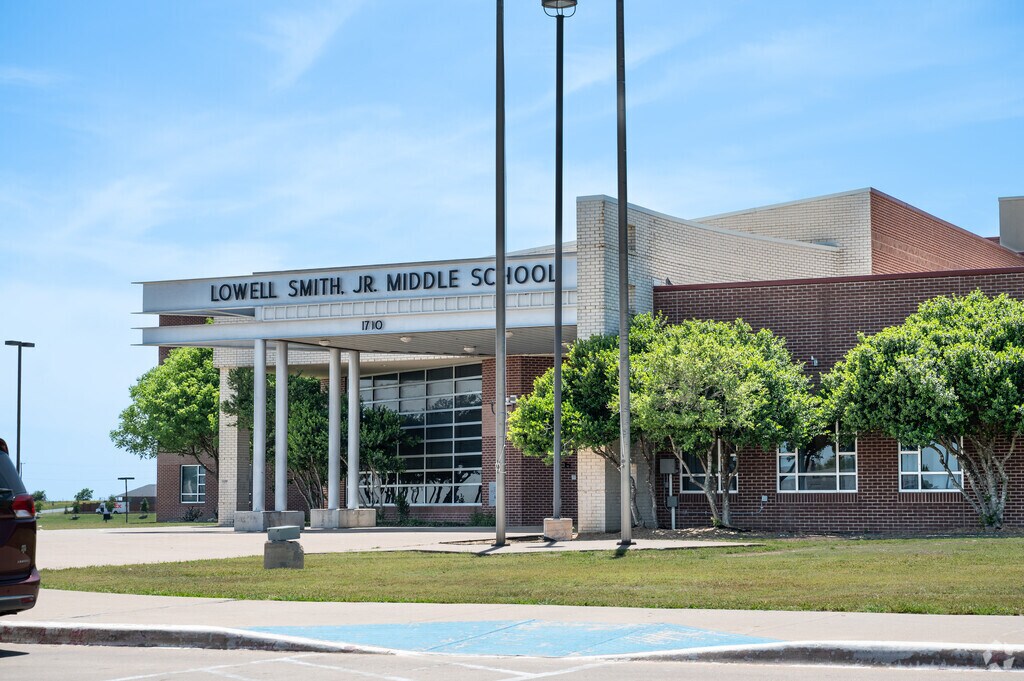 Locals enroll their children at Lowell Smith Jr Middle School in Cleburne, TX.