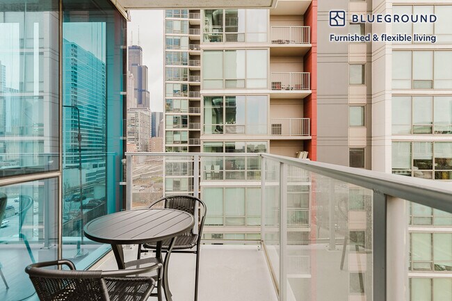 1000 S Clark St unit FL8-ID1226, Chicago, IL 60605 - photo 5