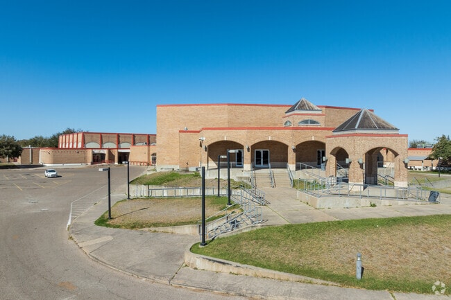 Many athletes from Alice High School have gone on to compete at the college level.