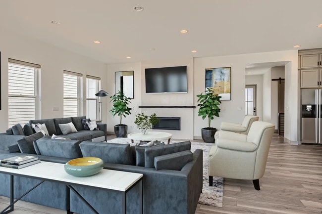 9240 Lake Breeze Dr unit 36490928, Littleton, CO 80125 - photo 7