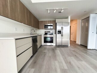 7877 NW 105th Ave Unit D, Doral, FL 33178