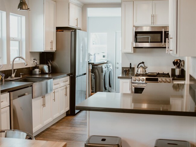 1730 Asbury Dr, Pasadena, CA 91104 - photo 2