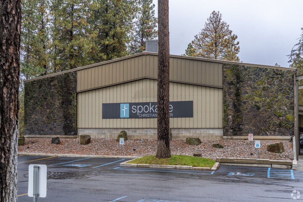Spokane Christian Academy is located in a rural neighborhood.