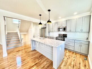 60 Golden Ave Unit 1, Medford, MA 02155