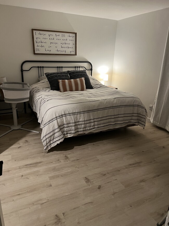 2717 NE Weidler St, Portland, OR 97232 - photo 4