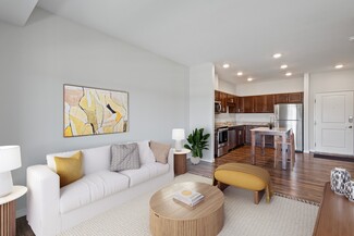 1217 Eastgate Dr, Rochester, MN 55904