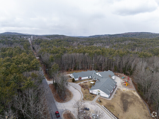 Francestown Elementary School in Greenville, NH serves grades K-5.