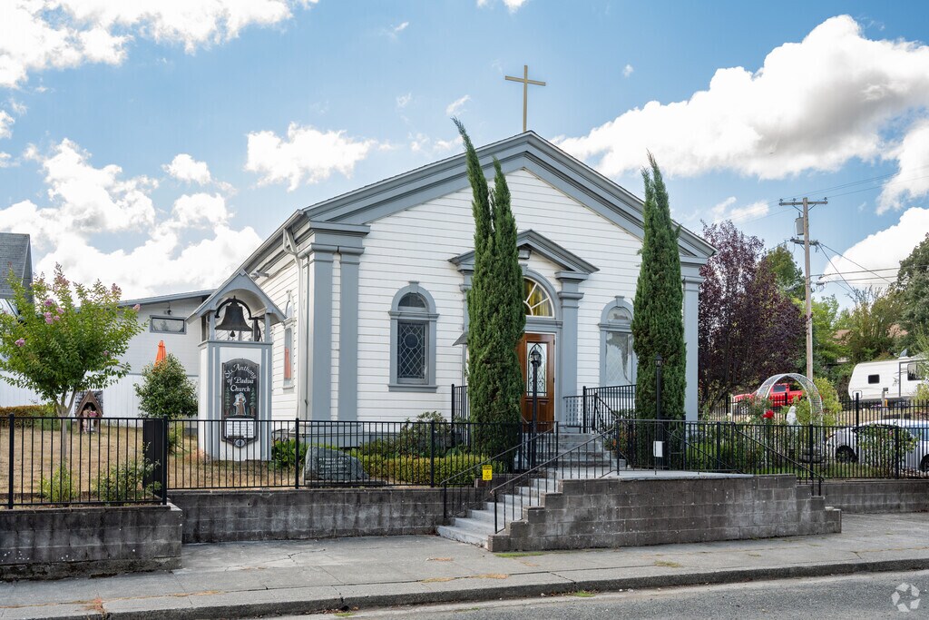 Trinity Holiness Academy is located in Willits, CA.
