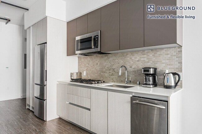 3838 Dunn Dr unit FL4-ID1403, Culver City, CA 90232 - photo 6