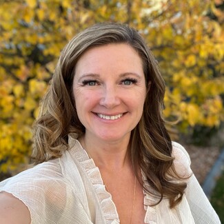 Jenileah Hallingbye
