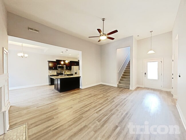 364 Preakness Cir, Pleasant View, TN 37146 - photo 2